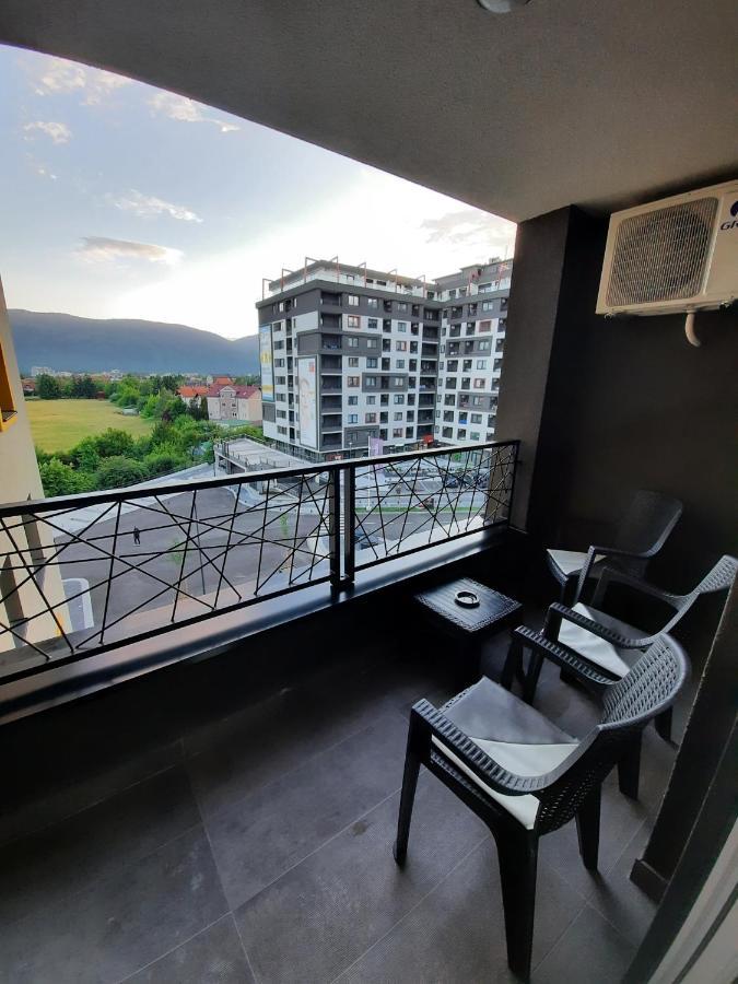Apartman Bulevar Sarajevo - Free Parking Luaran gambar