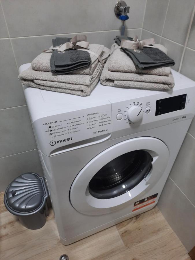 Apartman Bulevar Sarajevo - Free Parking Luaran gambar